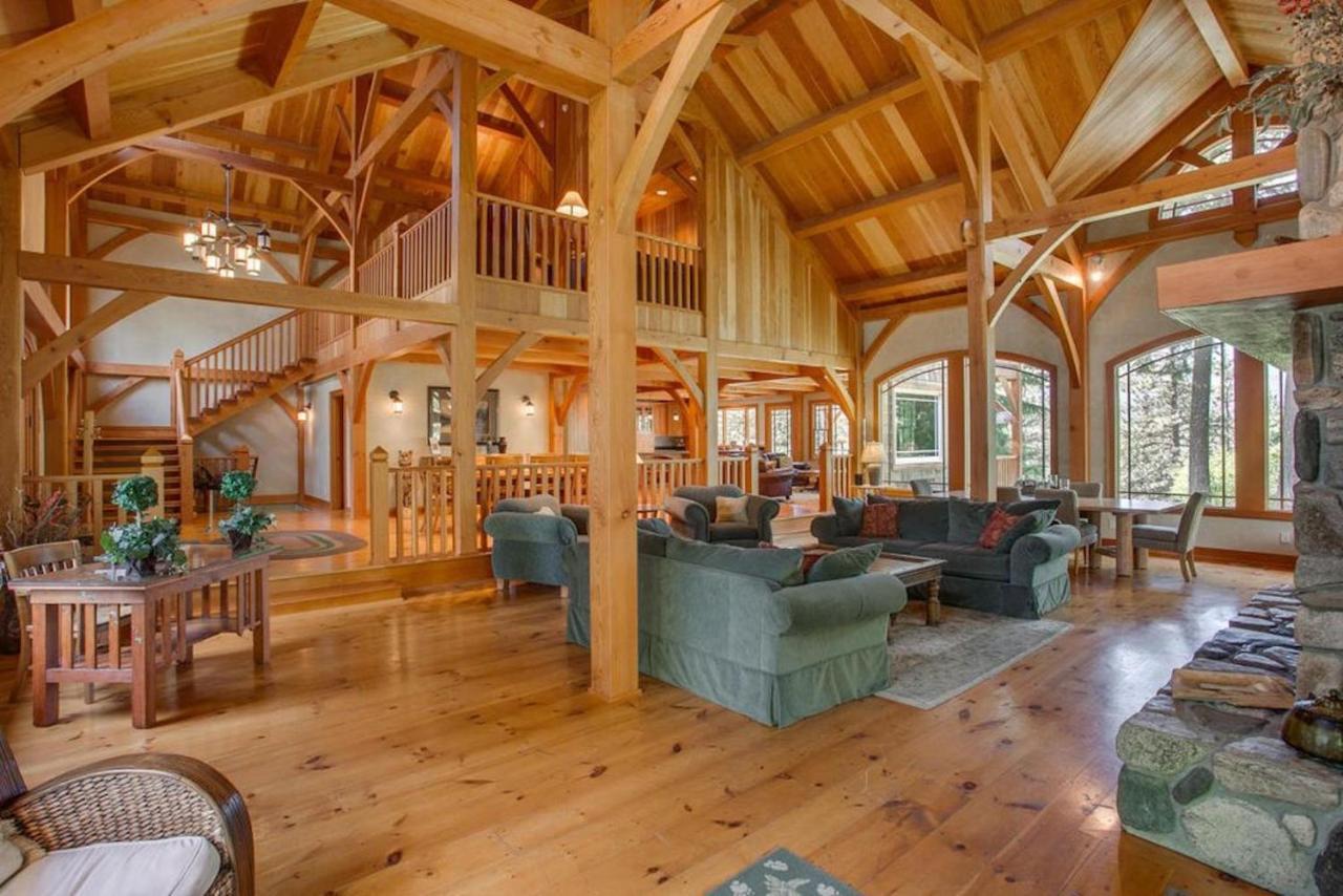 Snowgrass Lodge - River, Mountain Views & Hot Tub Leavenworth Esterno foto
