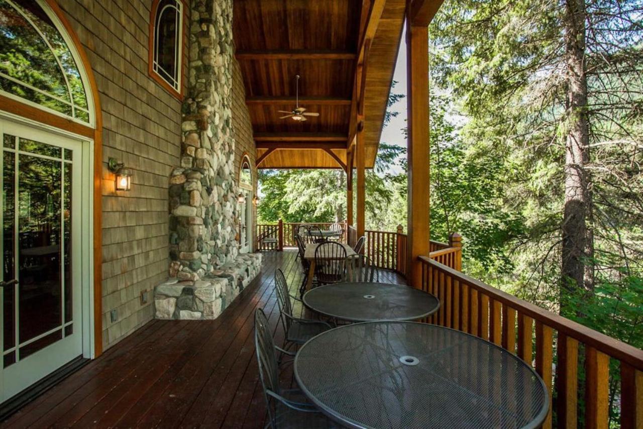 Snowgrass Lodge - River, Mountain Views & Hot Tub Leavenworth Esterno foto